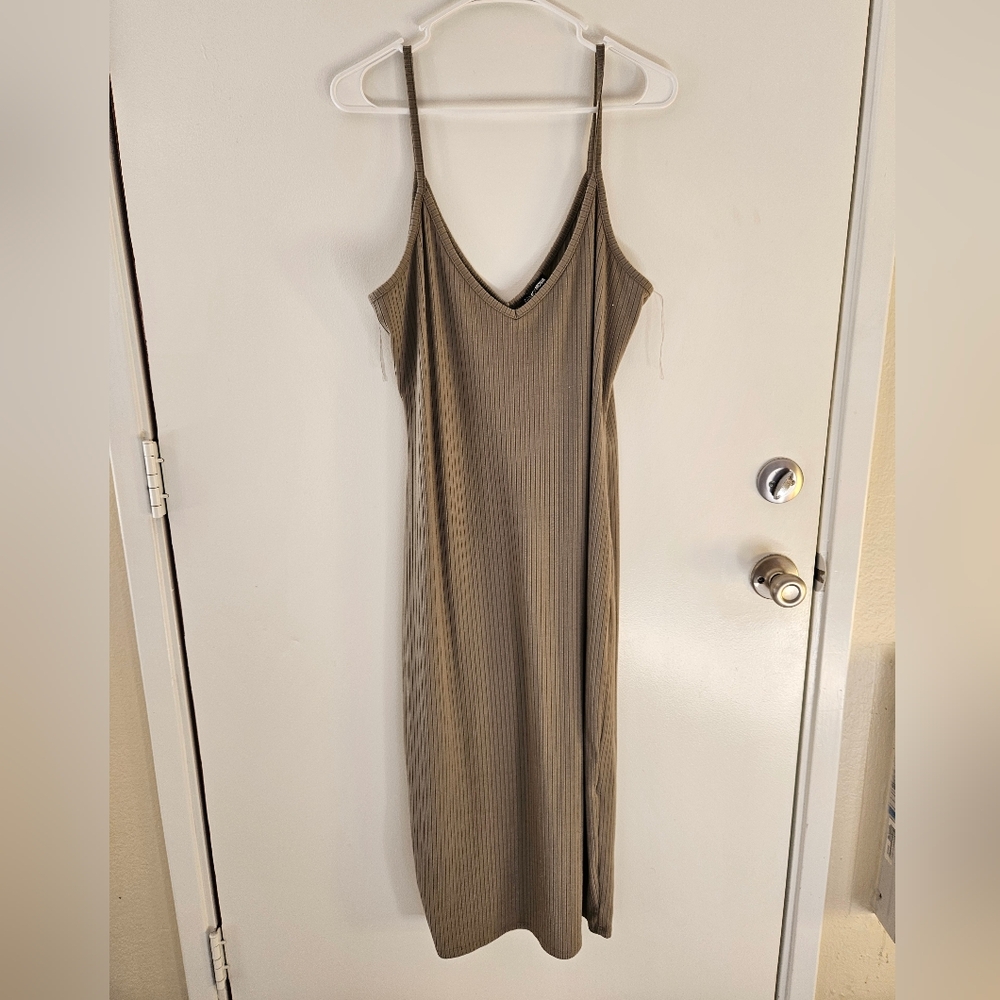 Fashion Nova Army Green Ribbed Sleeveless Dress With Slit